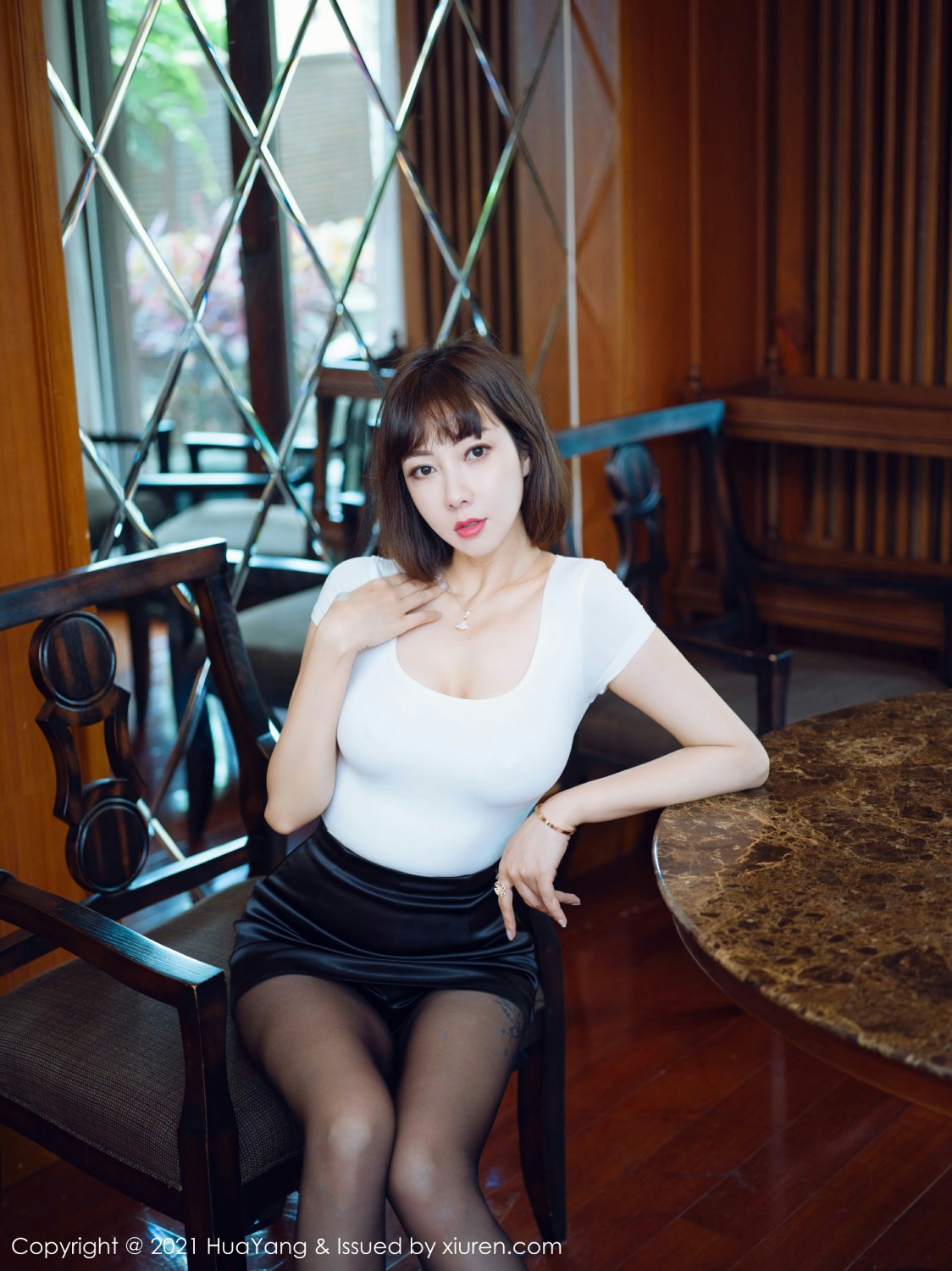 [HuaYang花漾写真] 2021.09.22 VOL.452 果儿Victoria