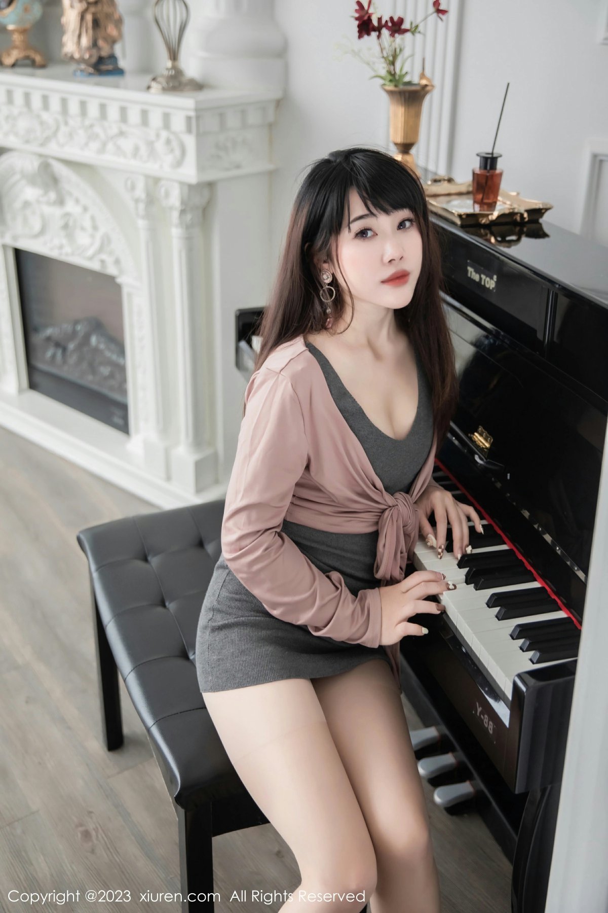 [XiuRen秀人网] 2023.04.07 No.6532 严利娅Yuliya